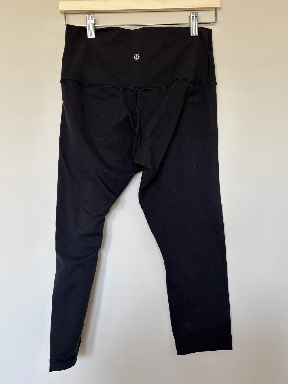 lululemon athletica wunder under Black High-Rise Leggings size 6